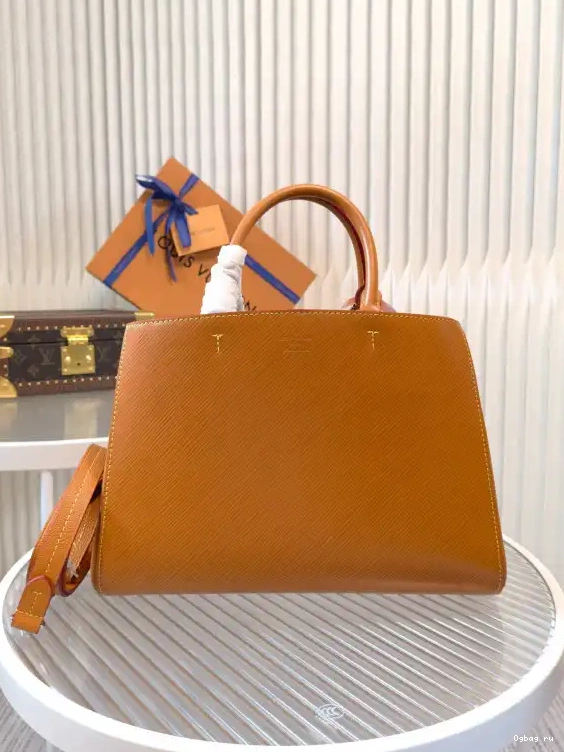 VUITTON TOTE MARELLE MM LOUIS 0630
